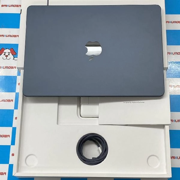 MacBook Air M2 2022  8GB 256GB MLY33J/A 極美品 ミッドナイト