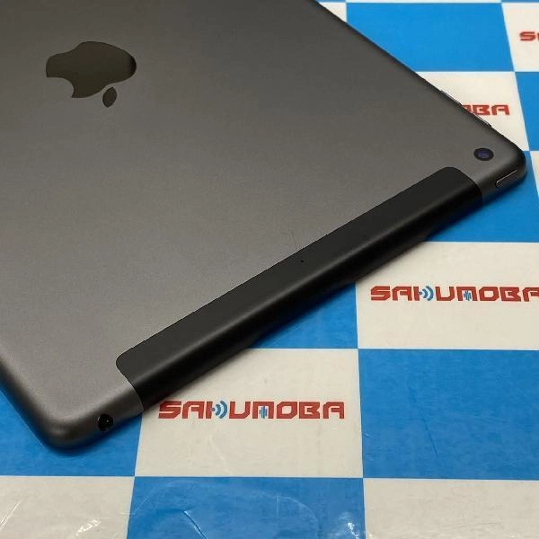 iPad 第8世代 au版SIMフリー 32GB MYMH2J/A A2429