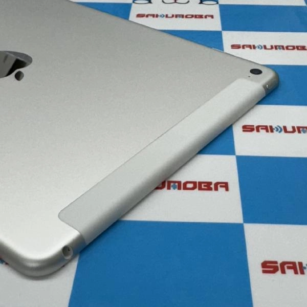 iPad Air 第2世代 docomo 16GB MGH72J/A A1567 開封未使用 シルバー