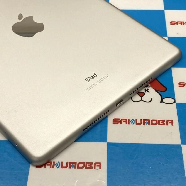 iPad 第8世代 au版SIMフリー 32GB MYMJ2J/A A2429