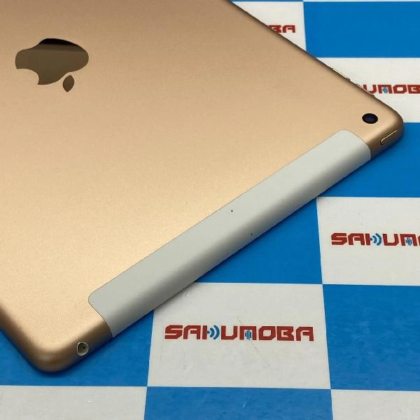 iPad 第7世代 SoftBank版SIMフリー 128GB MW6G2J/A A2198 極美品