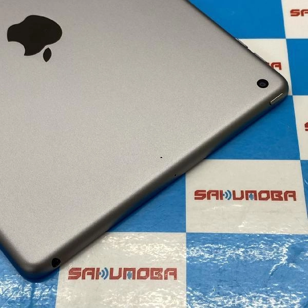 iPad 第6世代 Wi-Fiモデル 32GB MR7F2J/A A1893 極美品