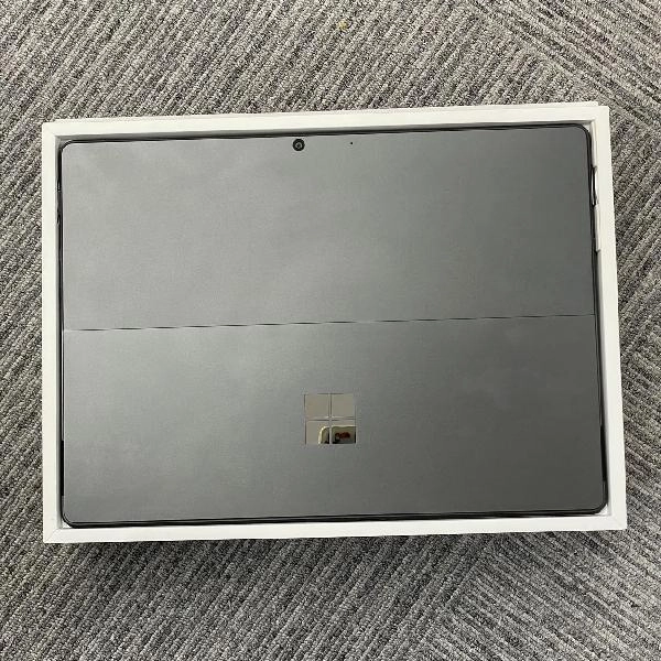 Surface Pro 8 256GB 8PQ-00026 極美品 グラファイト
