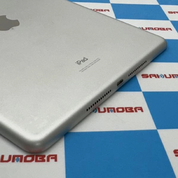 iPad 第8世代 Wi-Fiモデル 32GB MYLA2J/A A2270 訳あり品