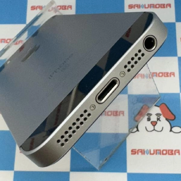 iPhoneSE 第3世代 SoftBank版SIMフリー 32GB MP822J/A A1723 極美品