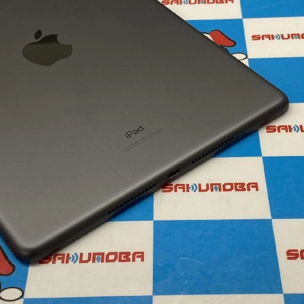 iPad 第7世代 au版SIMフリー 32GB MW6A2J/A A2198 美品