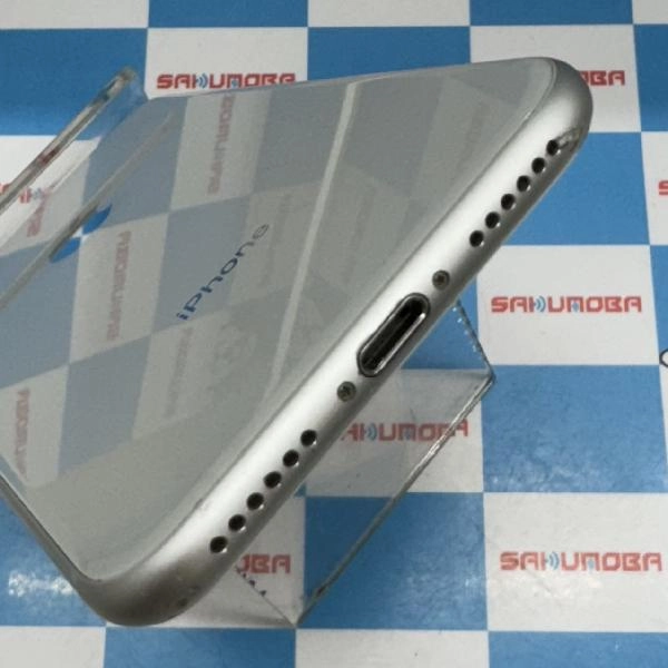 iPhone8 docomo版SIMフリー 256GB MQ852J/A A1906 シルバー