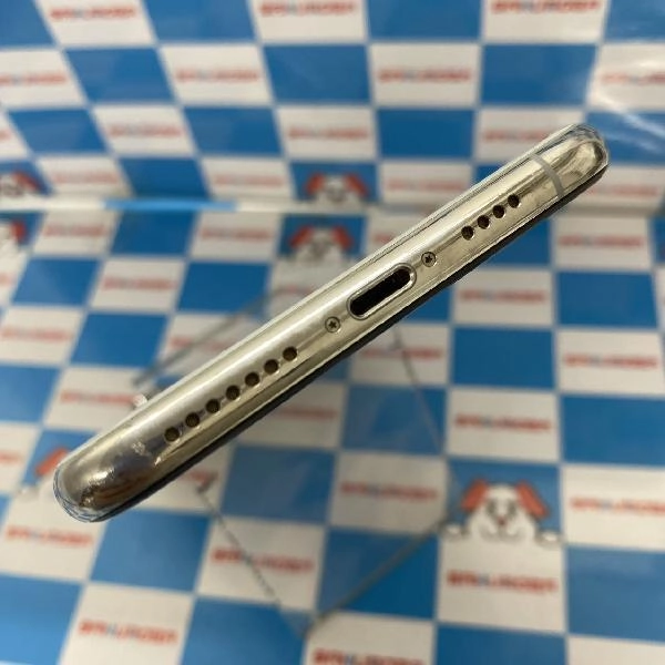 iPhoneXS Max docomo版SIMフリー 64GB MT6R2J/A ジャンク品