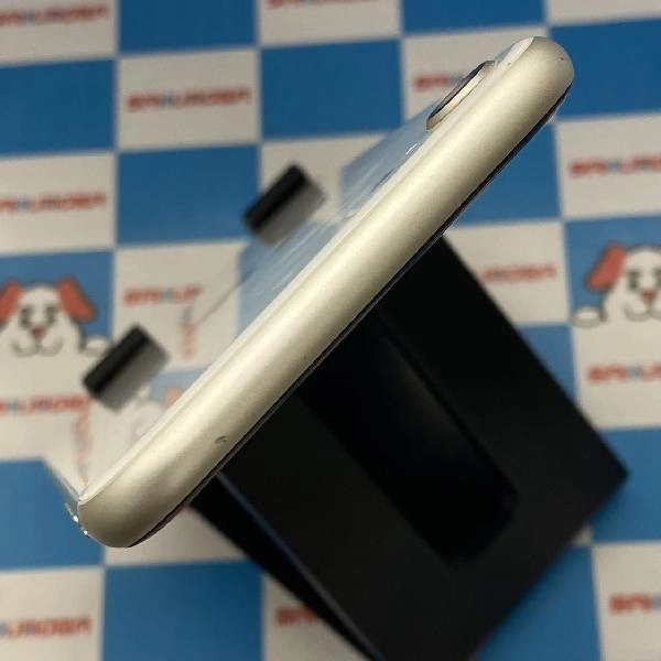 iPhoneSE 第3世代 SoftBank版SIMフリー 64GB MMYD3J/A A2782