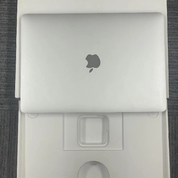MacBook Air Retina 13インチ 2019 128GB MVFK2J/A A1932 シルバー