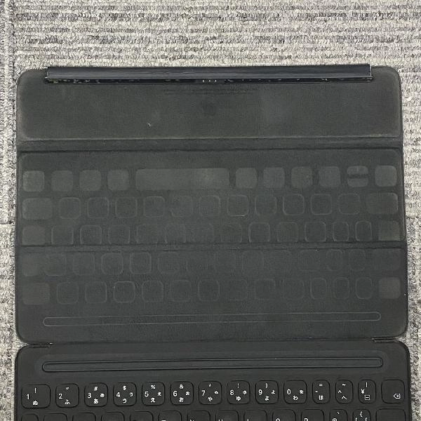 10.5インチiPad Pro用 Smart Keyboard  MX3L2J/A A1829 スペースグレイ