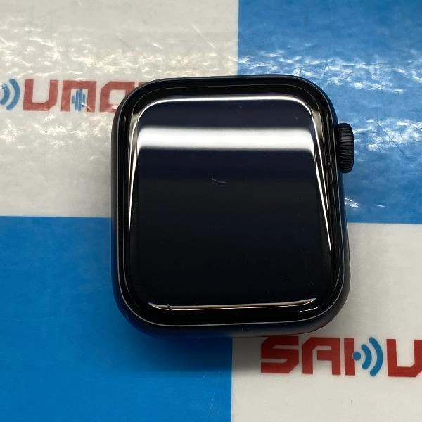 Apple Watch SE GPSモデル  MKQ13J/A A2351