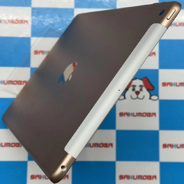iPad 第7世代 SoftBank版SIMフリー 32GB MW6D2J/A A2198 新品同様