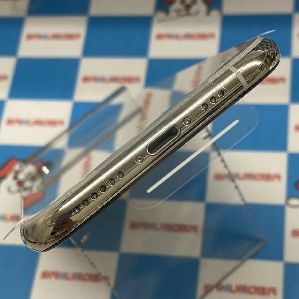 iPhoneXS docomo版SIMフリー 256GB NTE12J/A A2098交換未使用品。