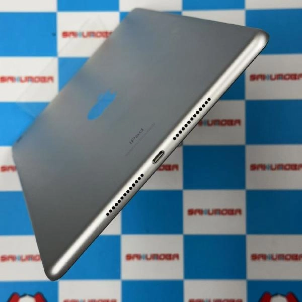 iPad 第8世代 Wi-Fiモデル 32GB MYLA2J/A A2270 極美品