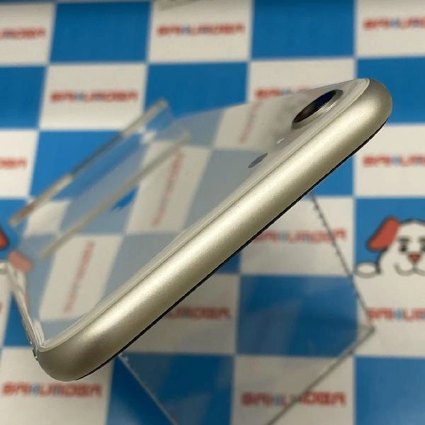 iPhoneSE 第3世代 SoftBank版SIMフリー 64GB MMYD3J/A A2782