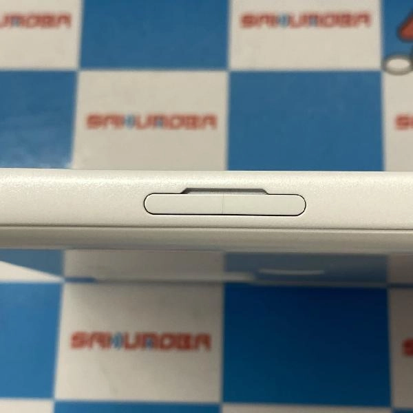 arrows We FCG01 au 64GB