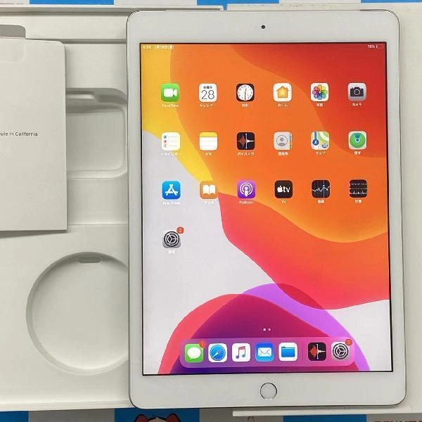 iPad 第7世代 au版SIMフリー 32GB MW6C2J/A A2198 極美品