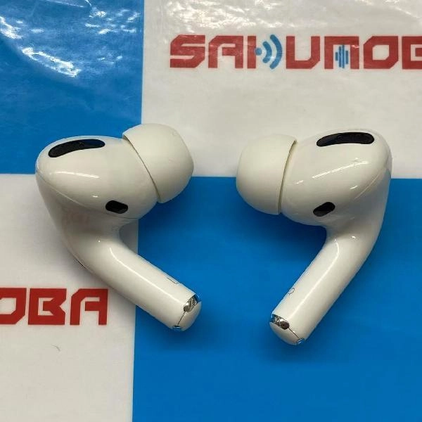 AirPods Pro  MWP22J/A ホワイト