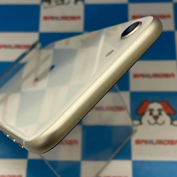 iPhoneSE 第3世代 Apple版SIMフリー 64GB MMYD3J/A A2782 新品同様
