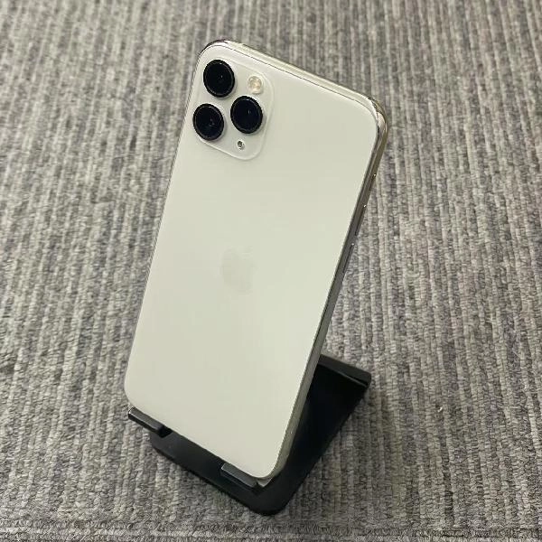 iPhone11 Pro au版SIMフリー 64GB MWC32J/A A2215 ジャンク品