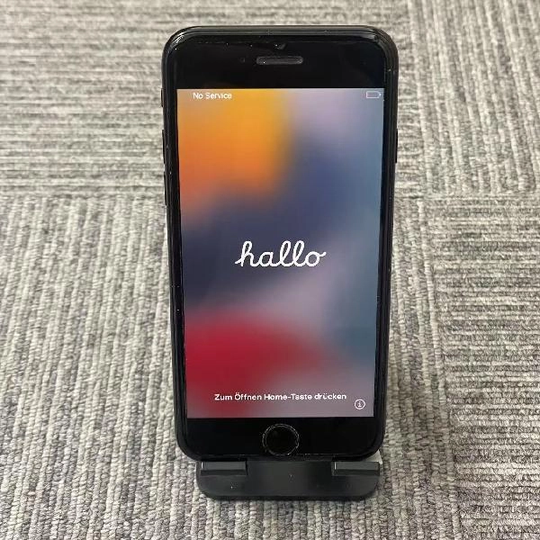 iPhone7 docomo版SIMフリー 128GB MNCP2J/A A1779 ジャンク品 ジェットブラック