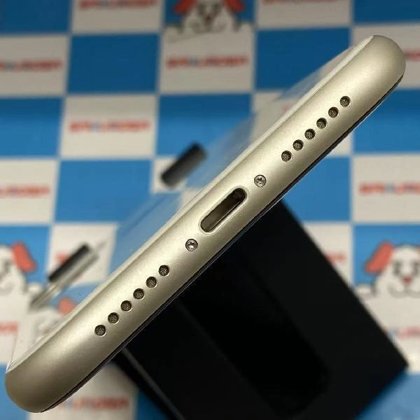iPhone11 Apple版SIMフリー 256GB MHDQ3J/A A2221 ホワイト