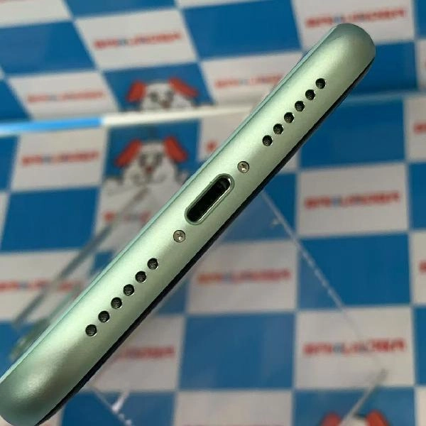 iPhone11 docomo版SIMフリー 128GB NWM62J/A A2221 ジャンク品 グリーン