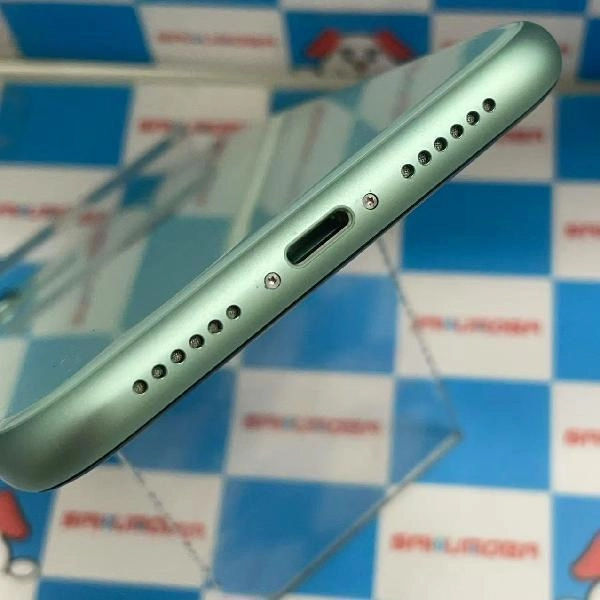 iPhone11 docomo版SIMフリー 64GB MWLY2J/A A2221 極美品 グリーン