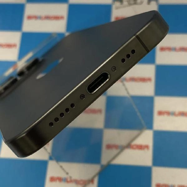 iPhone15 Pro au版SIMフリー 256GB MTUC3J/A A3101 極美品 No 商品カラー
