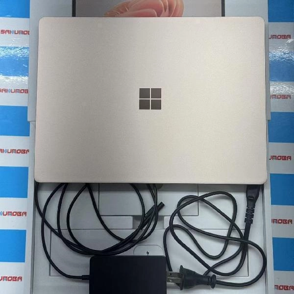 Surface Laptop Go 3 256GB XKQ-00015 新品同様