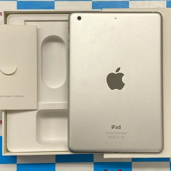 iPad mini 第2世代 Wi-Fiモデル 16GB ME276J/A A1489 訳あり品 シルバー