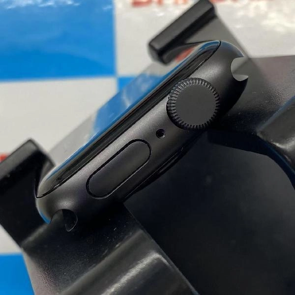 Apple Watch SE GPSモデル  MYDP2J/A