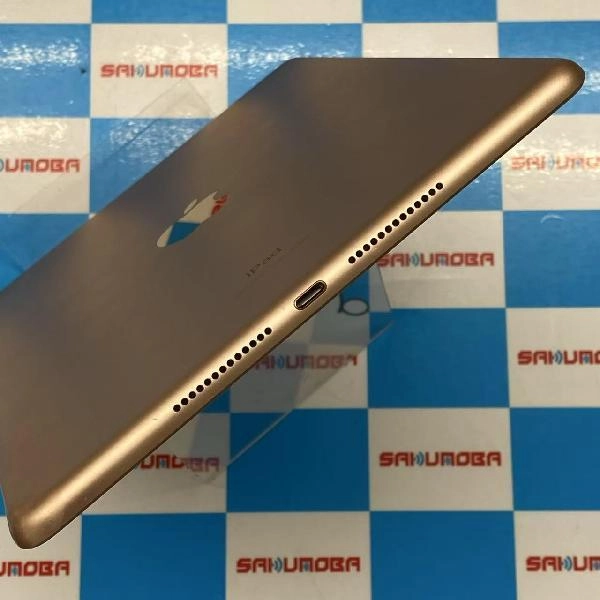 iPad 第8世代 Wi-Fiモデル 32GB MYLC2J/A A2270