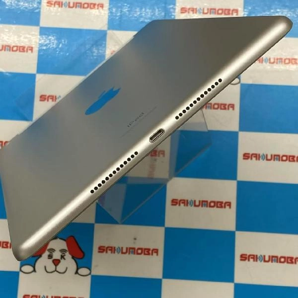 iPad 第9世代 docomo版SIMフリー 256GB MK4H3J/A A2604 新品同様