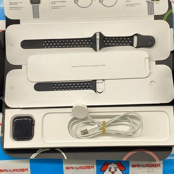 Apple Watch Nike Series 6 GPS + Cellularモデル 32GB M07E3J/A