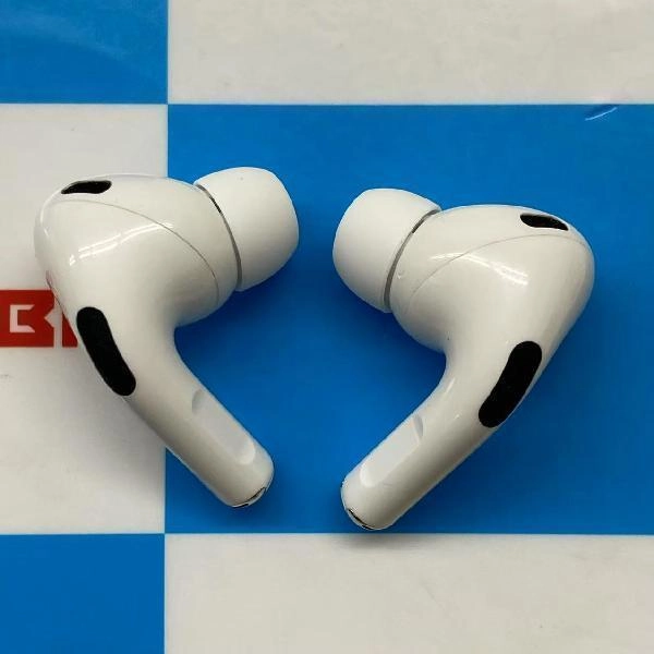 AirPods Pro 第2世代 USB-C  MQD83J/A ホワイト