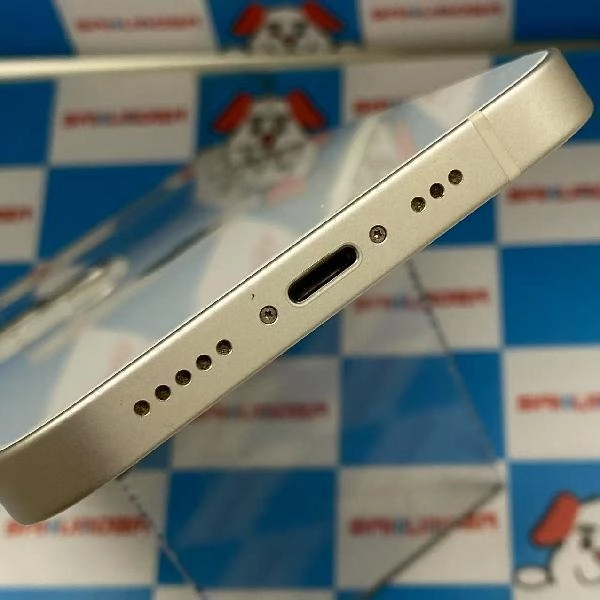 iPhone13 docomo版SIMフリー 128GB MLND3J/A A2631 極美品