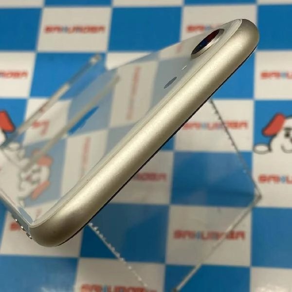 iPhoneSE 第3世代 au版SIMフリー 128GB MMYG3J/A A2782