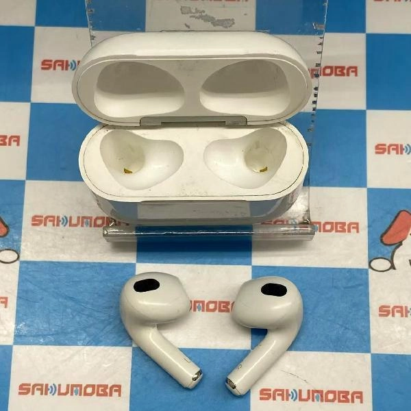 Apple AirPods 第3世代 Lightning充電ケース付き  MPNY3J/A A2897 ホワイト