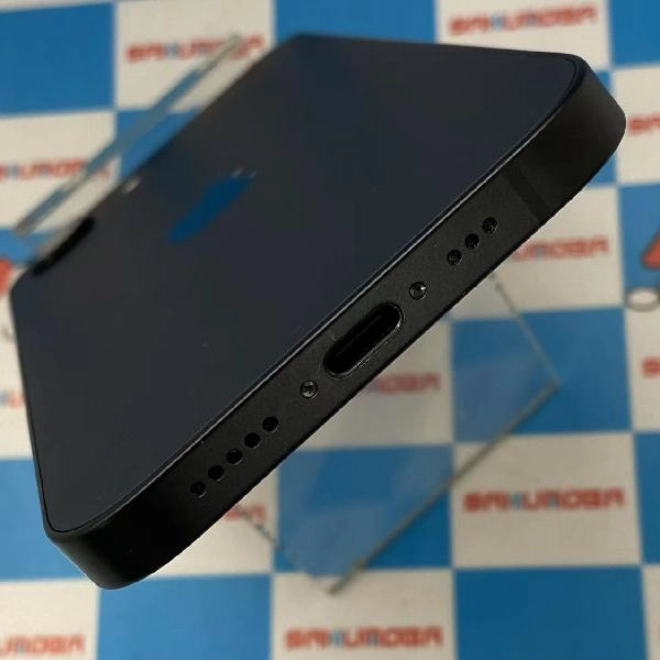 iPhone 16e SIMフリー 128GB MD1Q4J/A A3409 極美品 ブラック