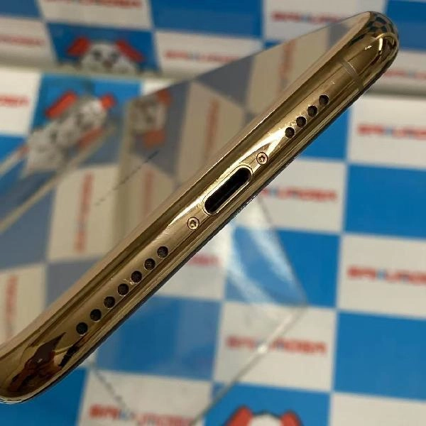 iPhoneXS Max docomo版SIMフリー 256GB MT6W2J/A A2102 ジャンク品
