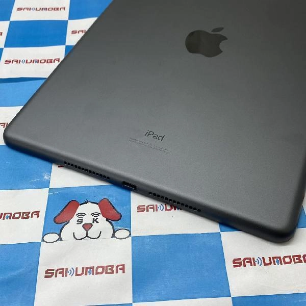 iPad 第8世代 Wi-Fiモデル 32GB MYL92J/A A2270