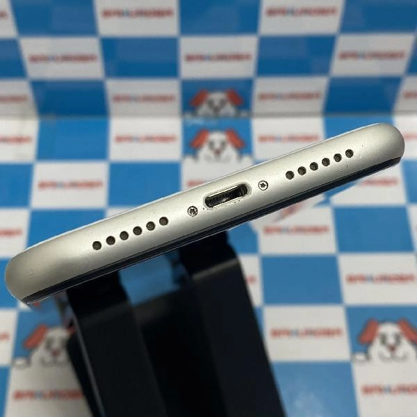 iPhoneXR SoftBank版SIMフリー 64GB MT032J/A A2106 美品