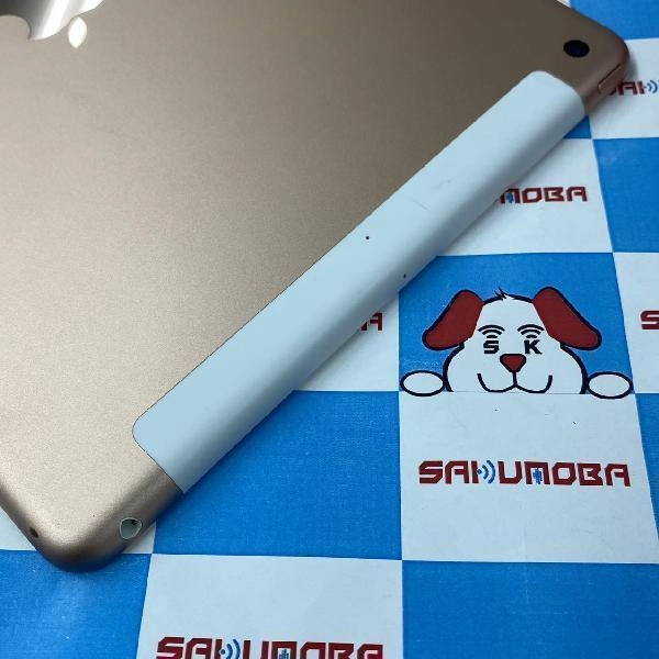 iPad 第7世代 docomo版SIMフリー 32GB MW6D2J/A A2198