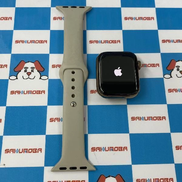 Apple Watch Series 5 GPS + Cellularモデル  MWQ92J/A