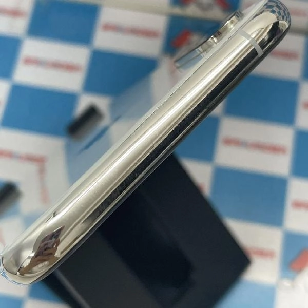 iPhoneXS au版SIMフリー 64GB MTAX2J/A A2098 極美品