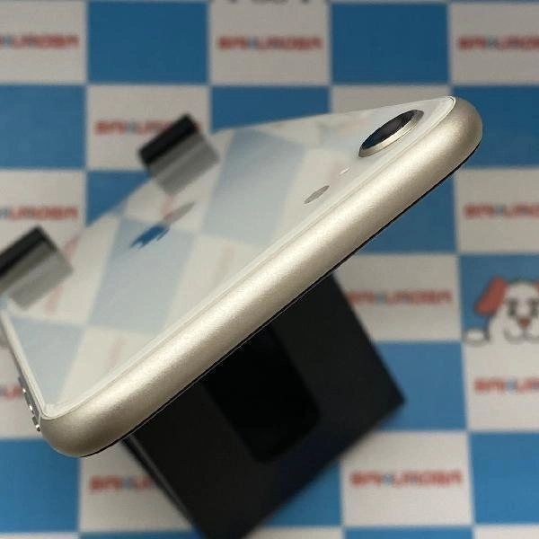 iPhoneSE 第3世代 au版SIMフリー 64GB MMYD3J/A A2782 美品