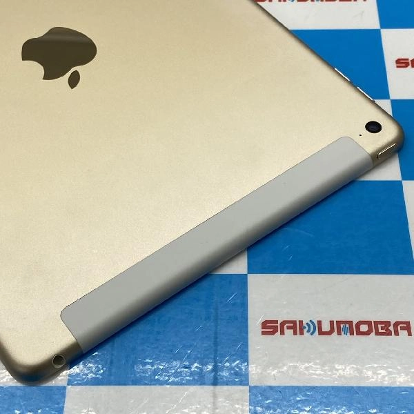 iPad Air 第2世代 docomo 16GB MH1C2J/A A1567 訳あり品 ゴールド