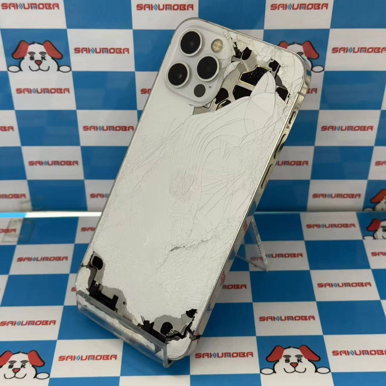 iPhone12 Pro 128GB シルバー MGM63J/A docomo版SIMフリー ジャンク品
